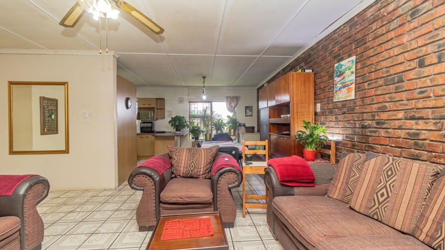6 Bedroom Property for Sale in Tergniet Western Cape